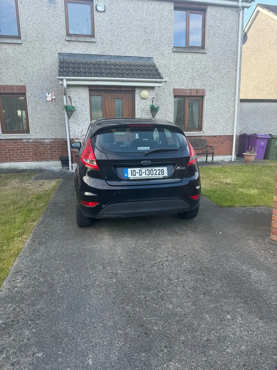 Ford fiesta - Image 2