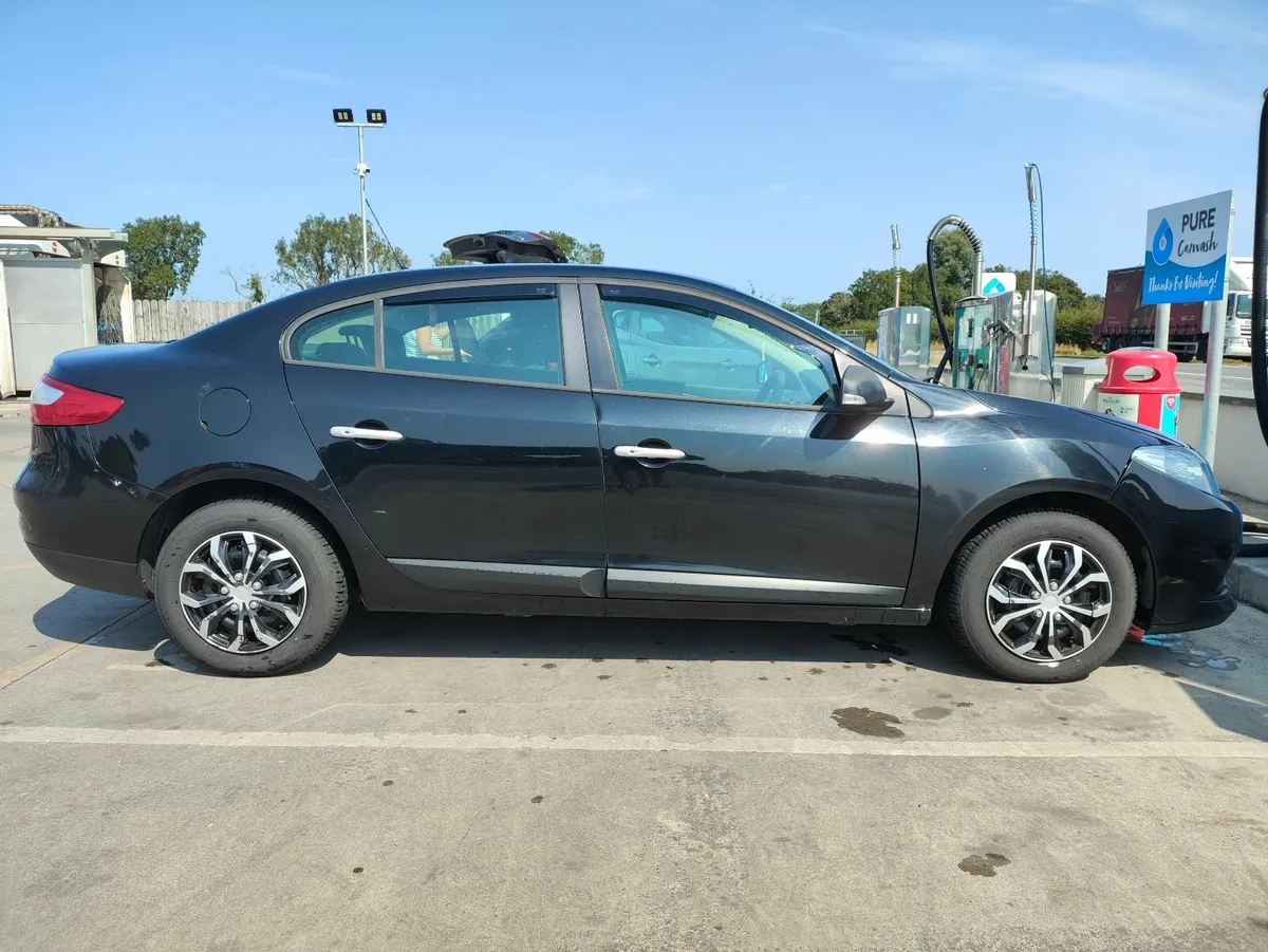 Renault Fluence 2014 - Image 4