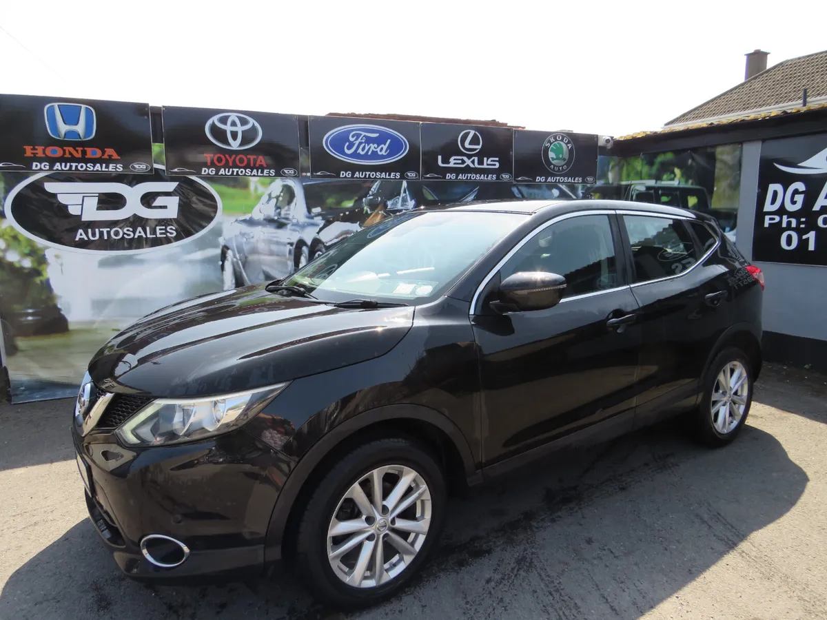 Nissan Qashqai 2015 5DR 1.2 PETROL SUV JEEP - Image 1