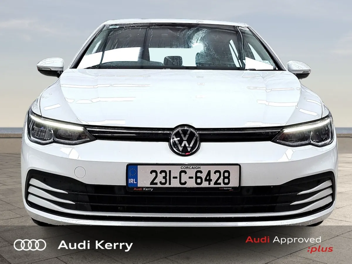 Volkswagen Golf GOLF LIFE 1.0 TSI MHEV 110HP CD13C - Image 2