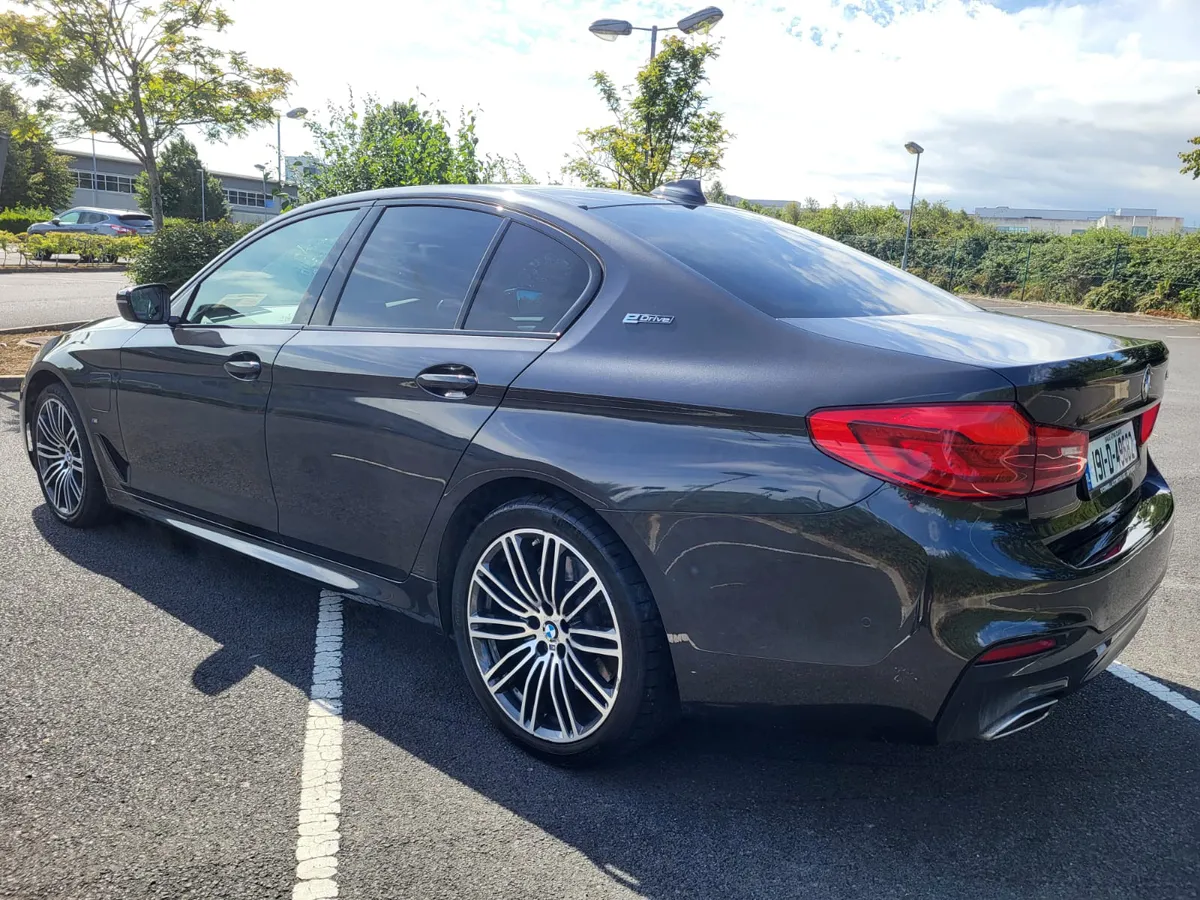2019 BMW 530E M SPORT PHEV AUTOMATIC - Image 3