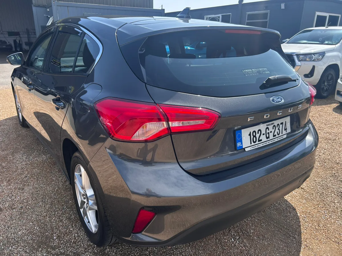 Ford Focus Zetec edition - Image 4