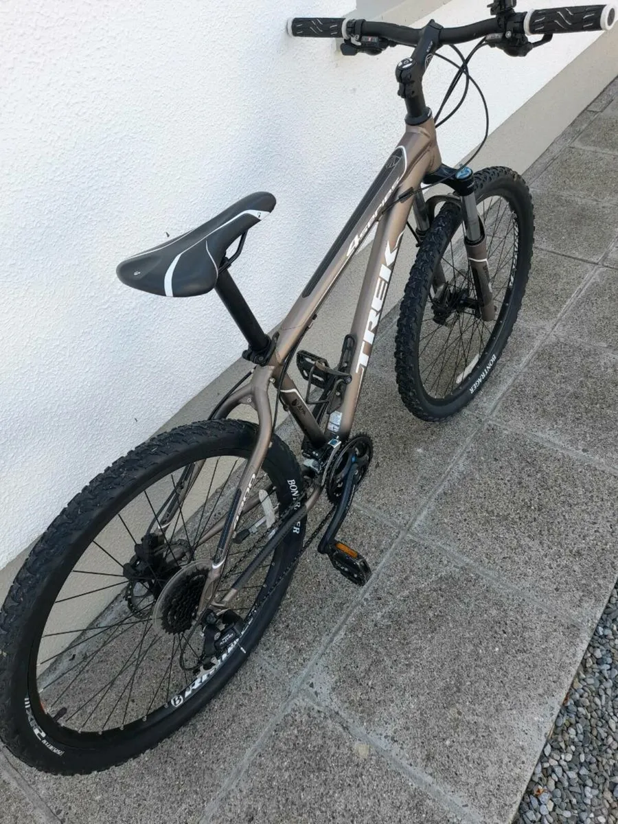 TREK mountain bike - Image 2