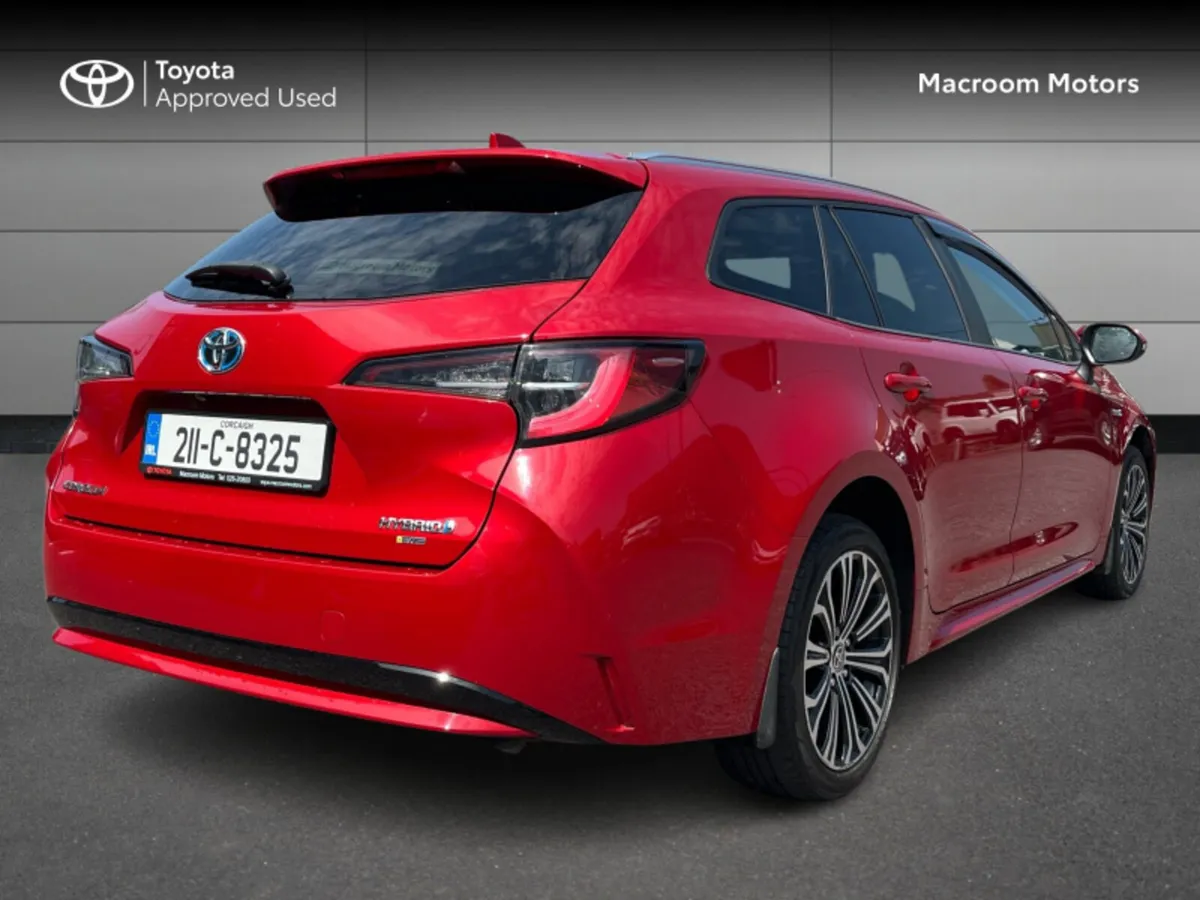 Toyota Corolla HYBRID SOL T/S 4DR AUTO - Image 2