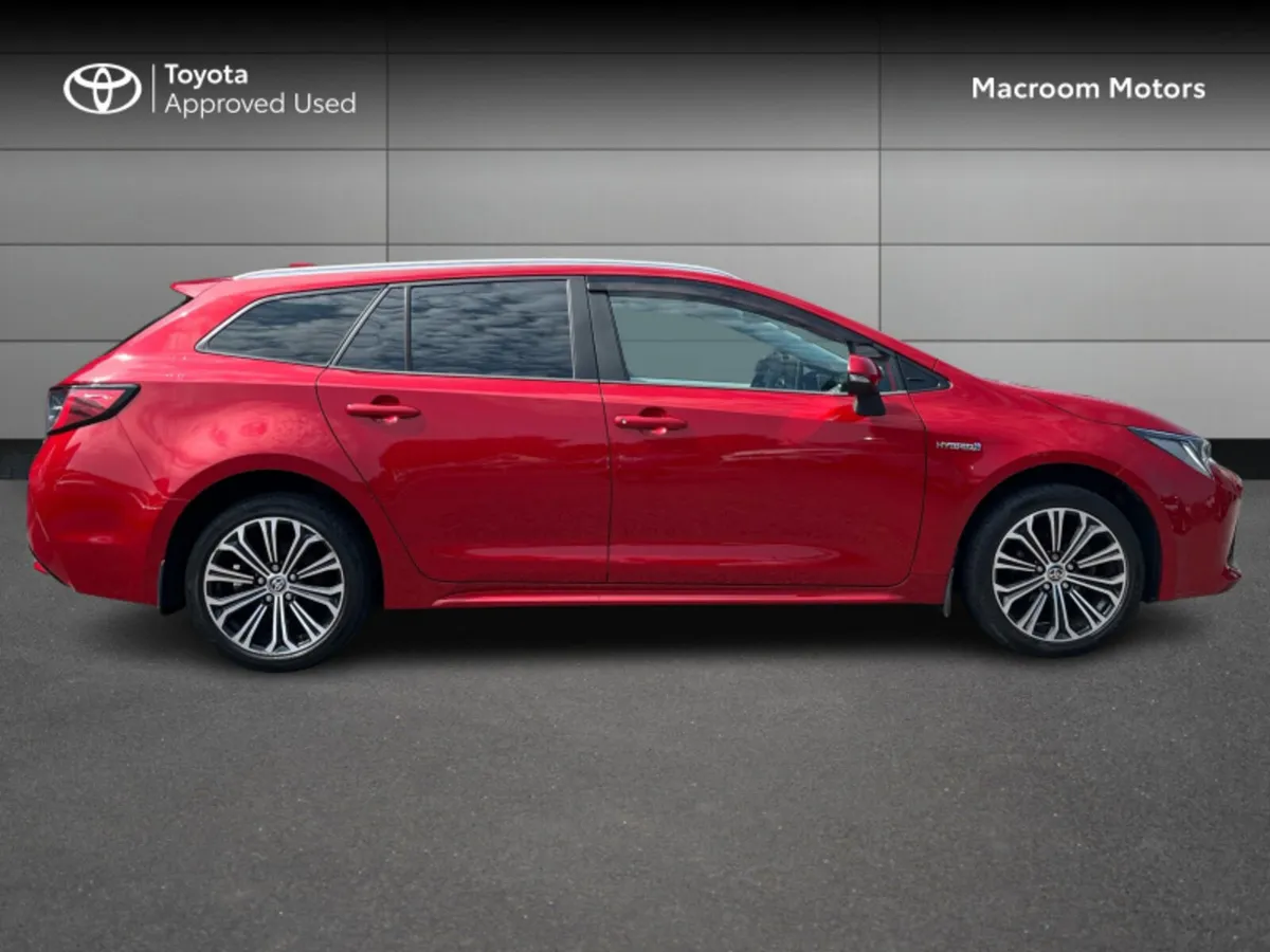Toyota Corolla HYBRID SOL T/S 4DR AUTO - Image 3