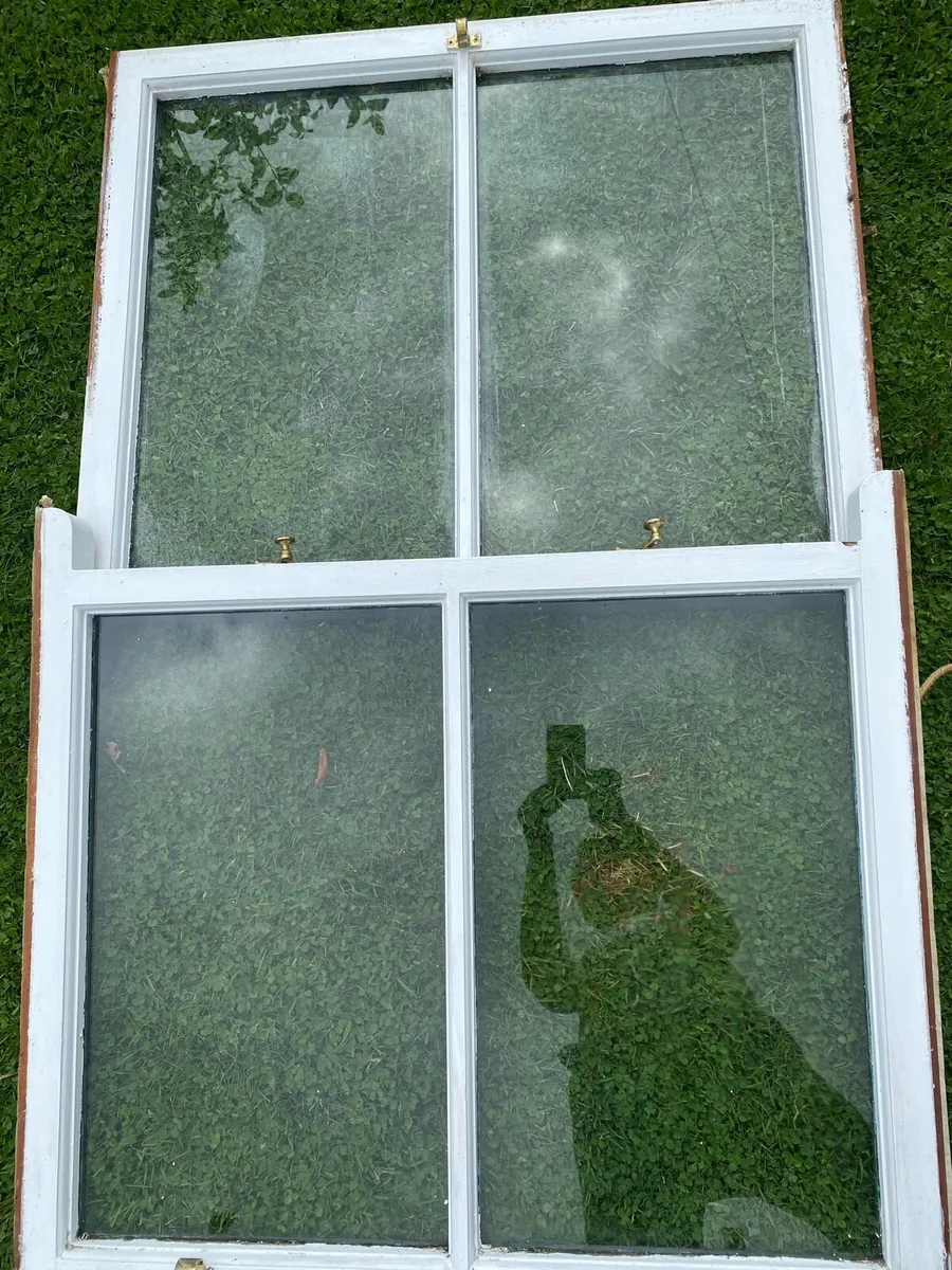 3Teak sash windows - Image 2
