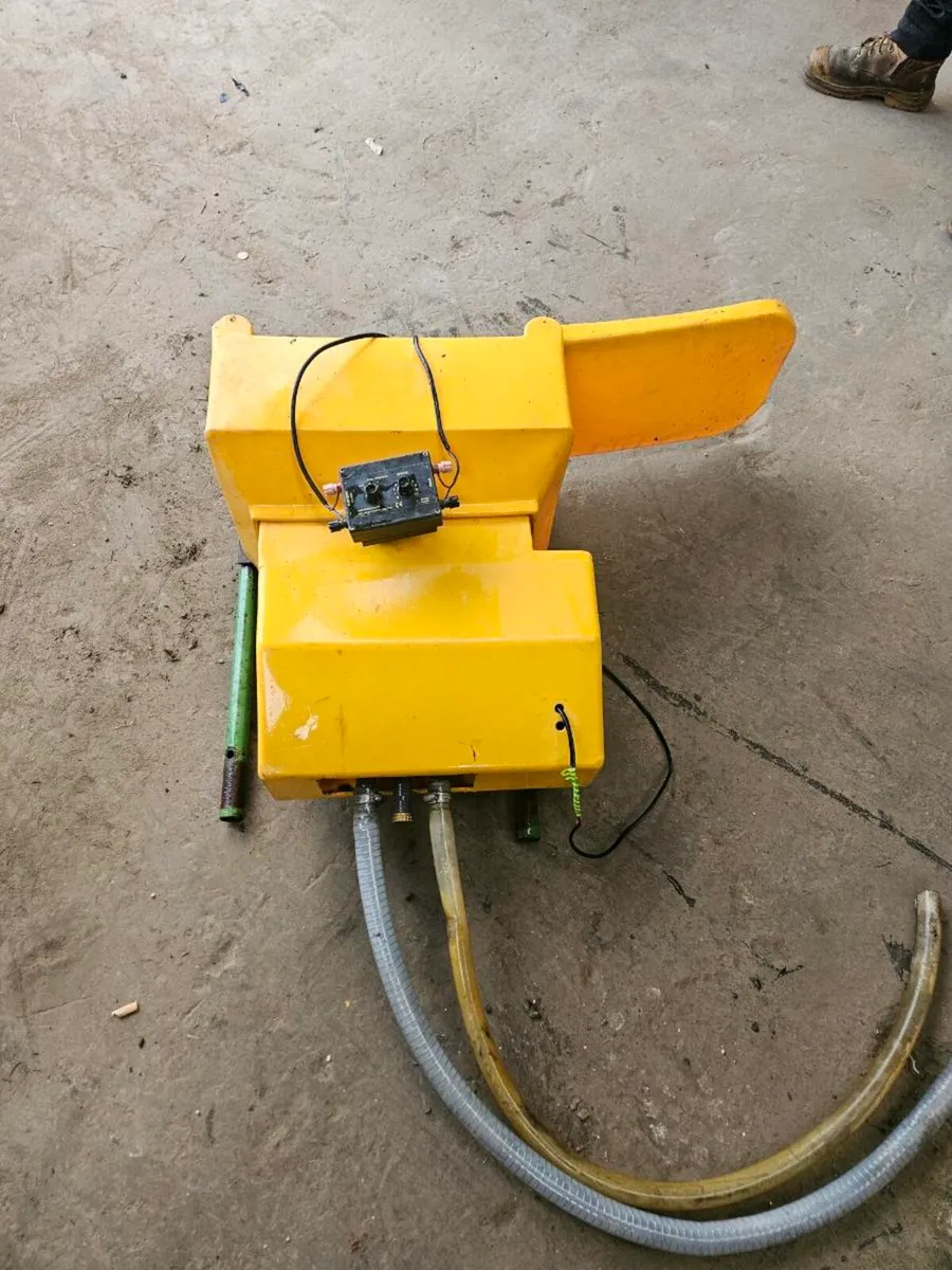 Selmech powder applicator - Image 2