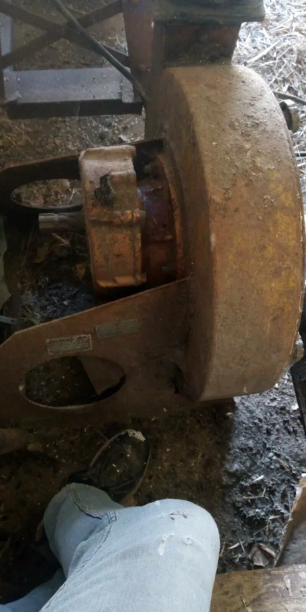 Skiold hammer mill and mixing plant - Image 2
