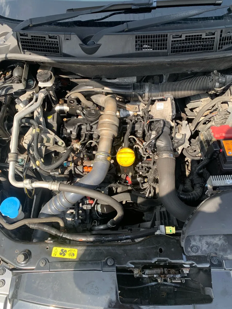 NiISSAN  QASHQAI  1.5 L dci NST 17/08/26 - Image 3