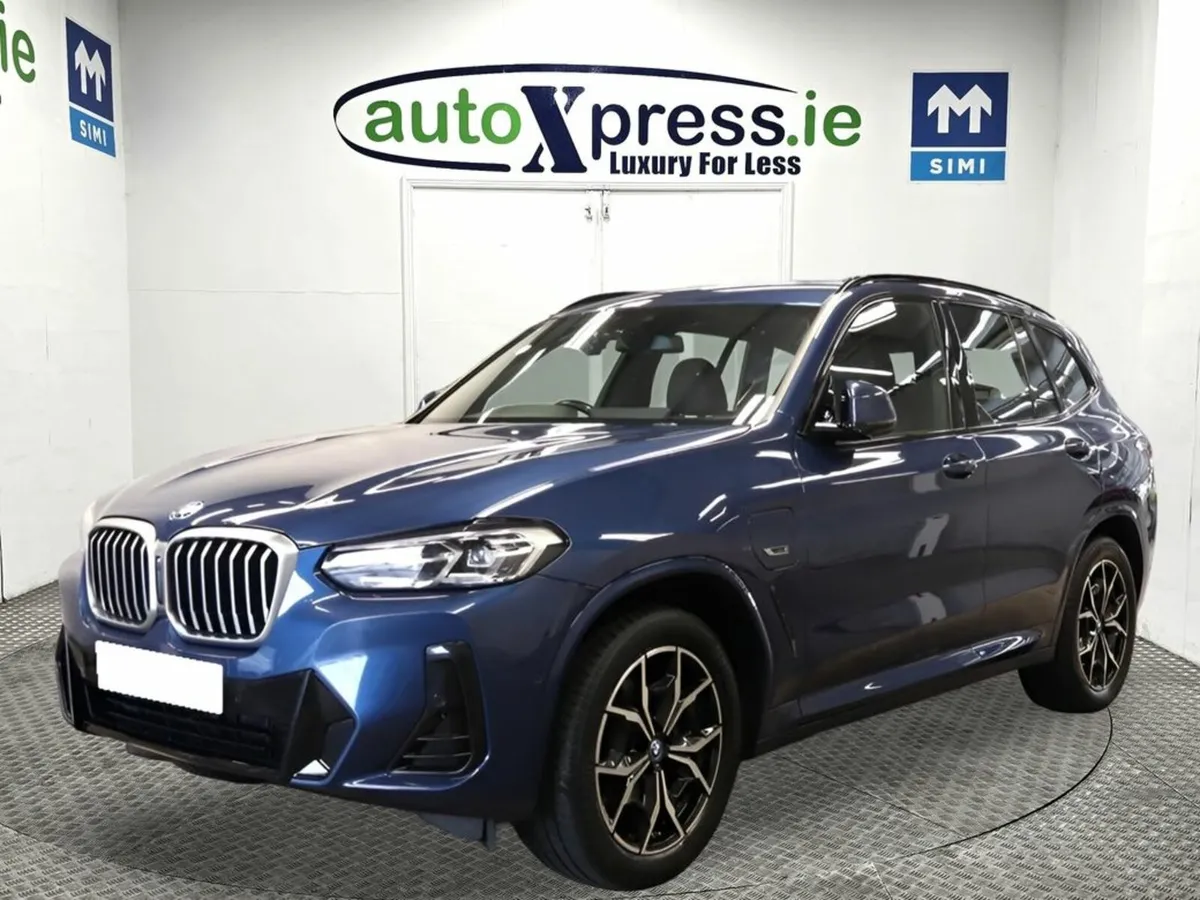 BMW X3 XDRIVE30E M SPORT Plug in Hybrid, Automatic - Image 3
