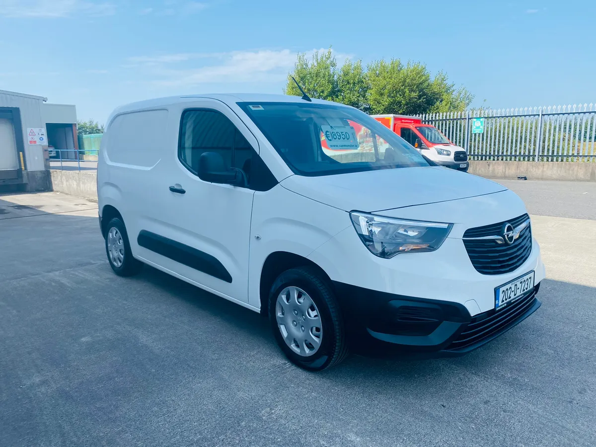 202 Opel Combo 1.5 €8,950  + VAT - Image 3