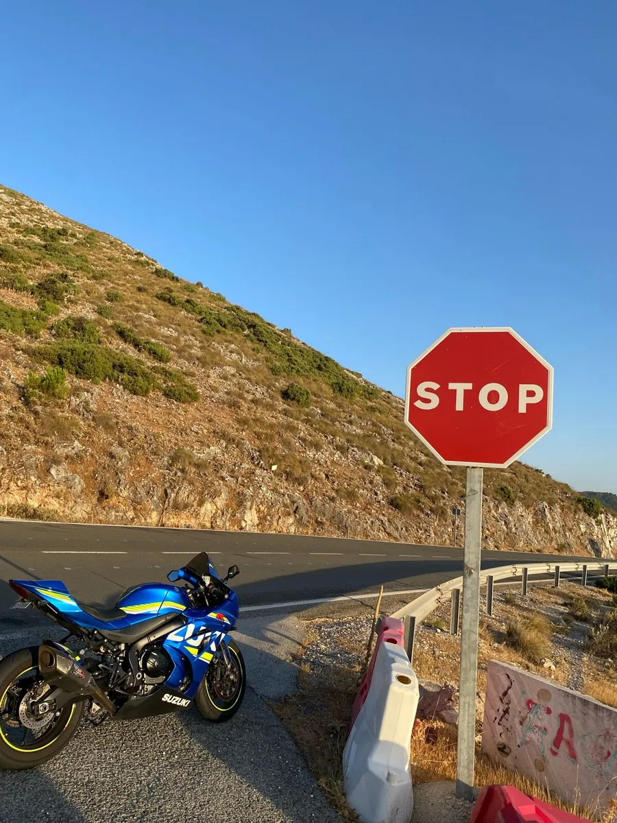 Suzuki Gsxr 1000 l7 abs(Full ohlins) - Image 2