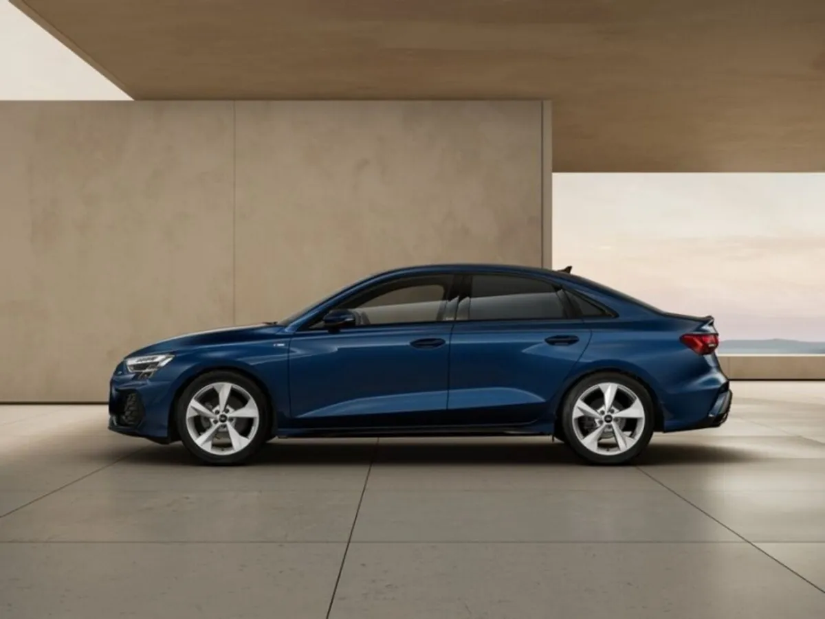 Audi A3 SALOON 30TFSI 116BHP S-LINE BLACK EDITION - Image 4