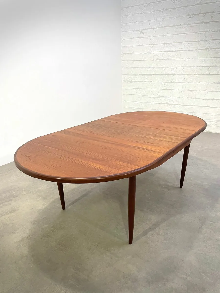 Mid-Century GPlan Extending Dining Table - Image 4
