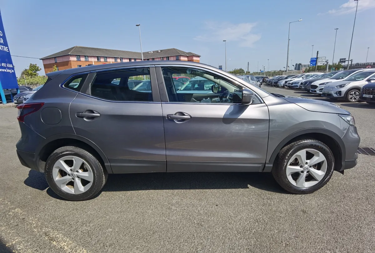 NISSAN QASHQAI 1.5DCI ACENTA PREMIUM - Image 4
