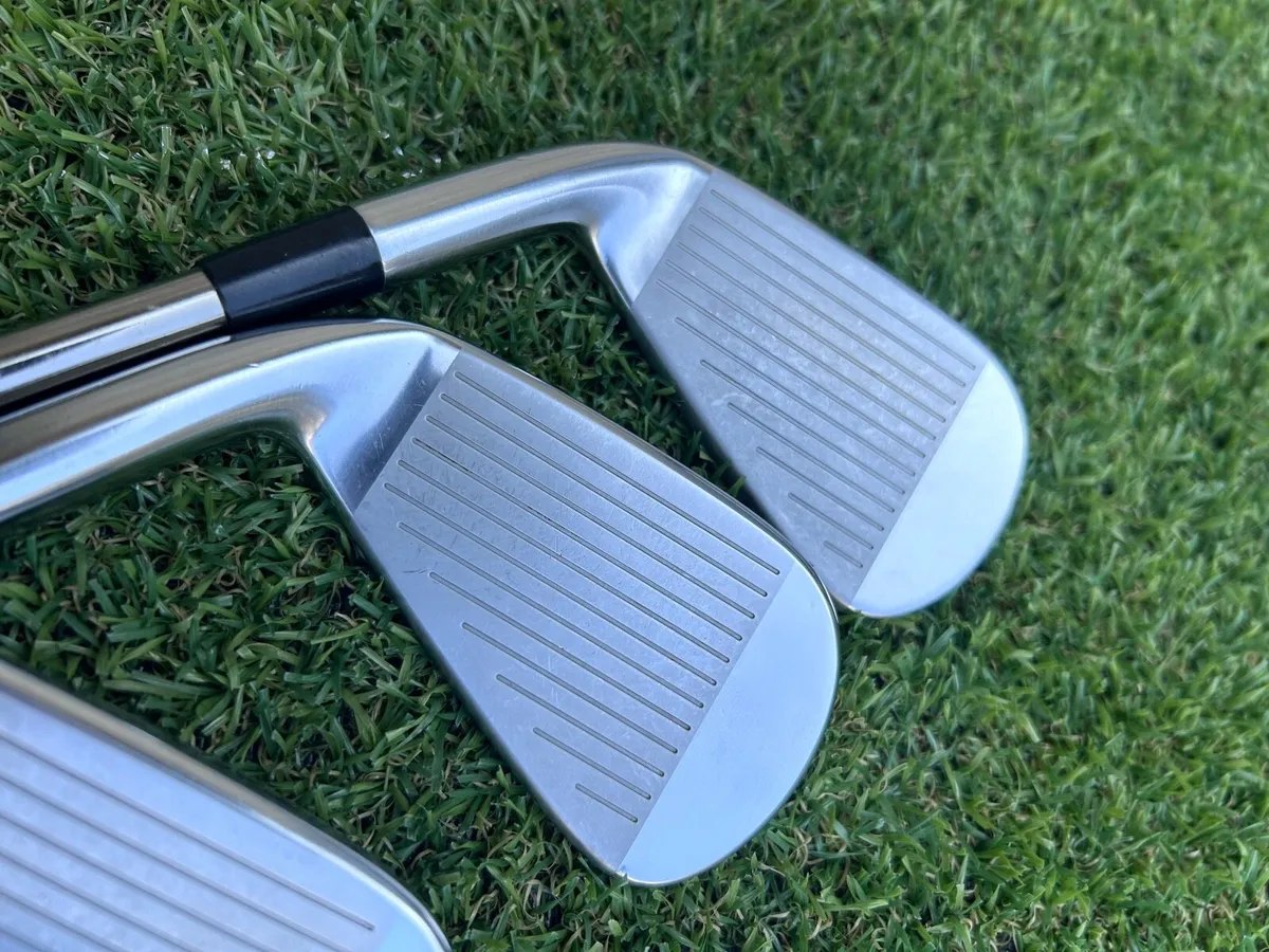 Mizuno 225 Pro irons (one inch longer graphite) - Image 2