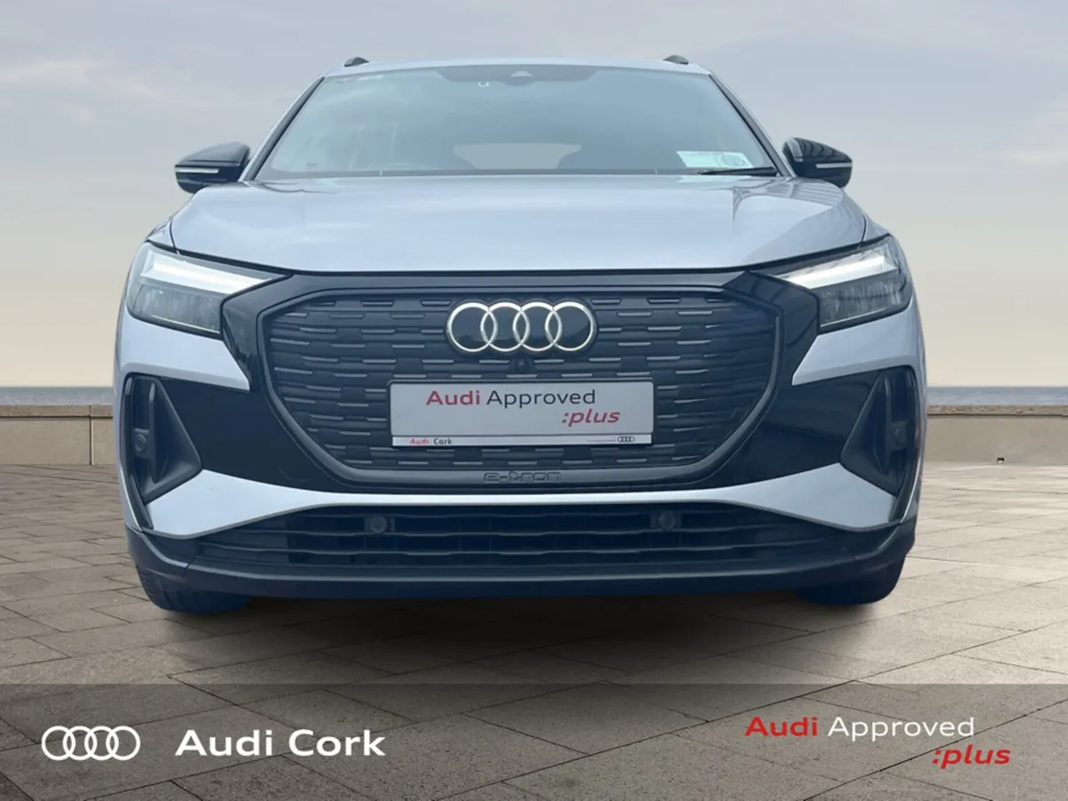 Audi Q4 e-tron E-TRON 40 S-LINE - Image 2