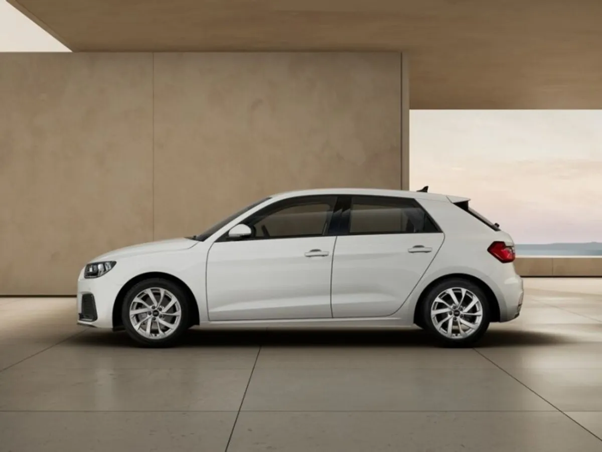 Audi A1 SPORTBACK 30TFSI 116BHP SE WITH COMFORT PA - Image 4