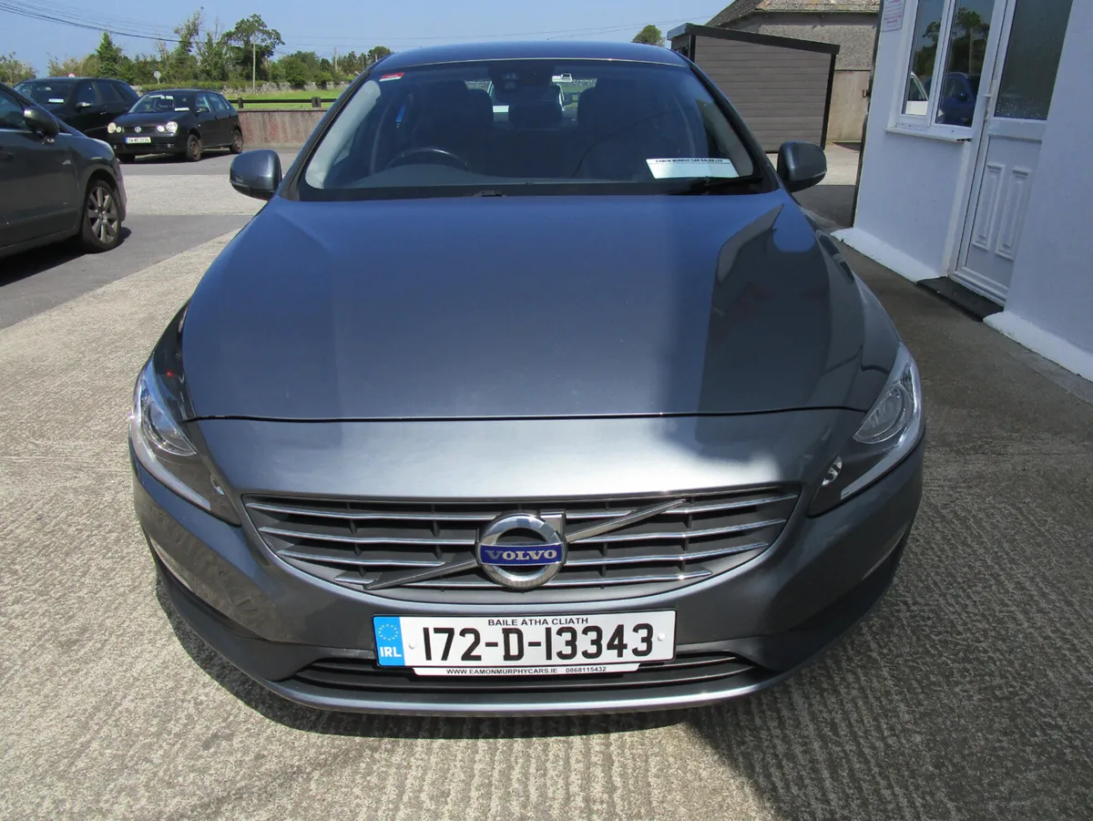 Volvo S60 2017 - Image 2