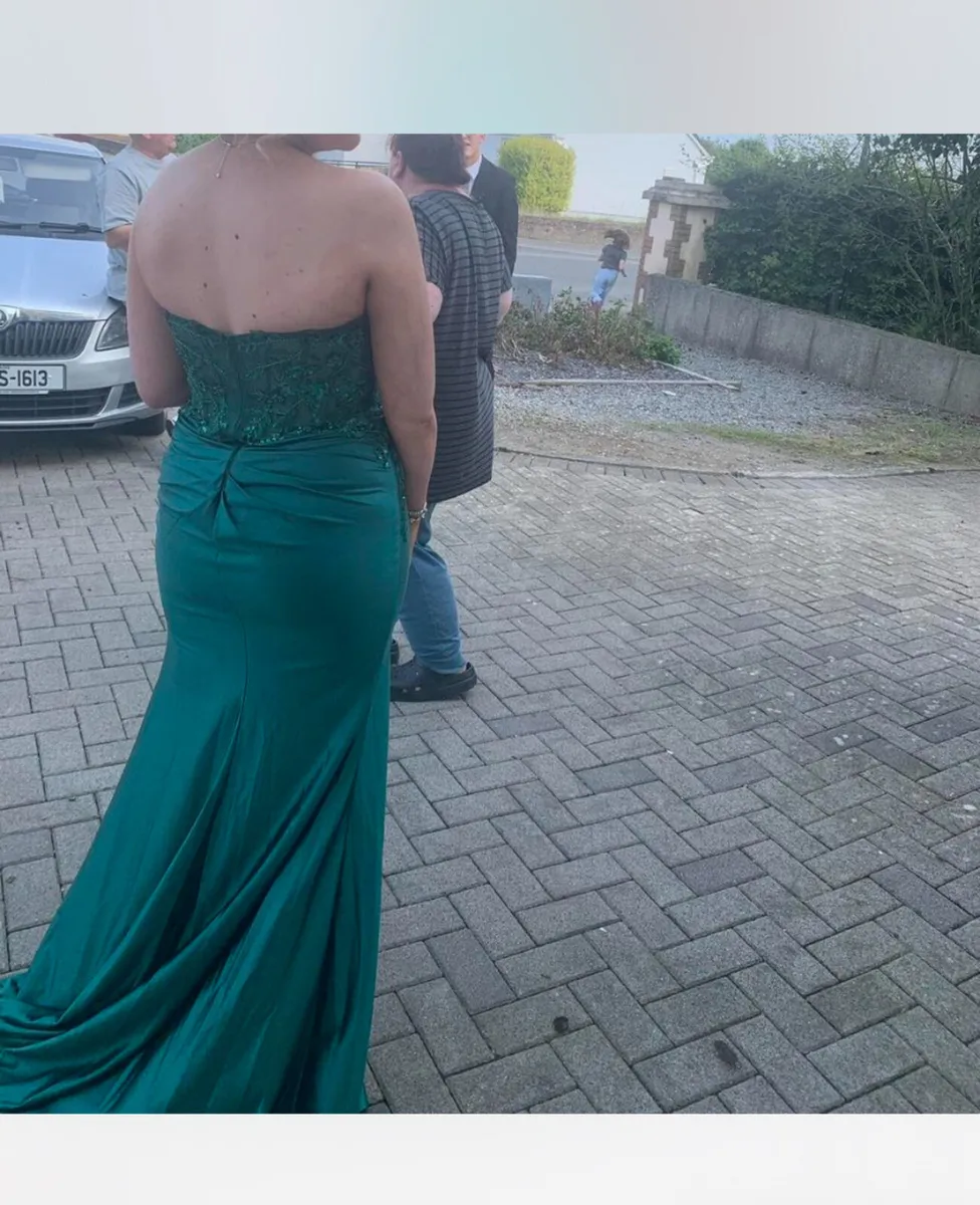 Debs dress - Image 2