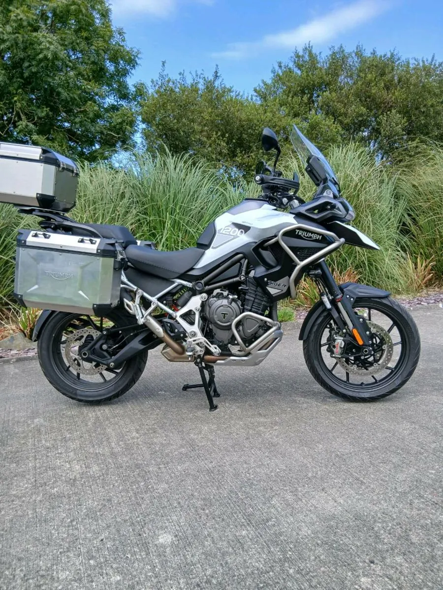 Triumph Tiger 1200 GT Pro - Image 2