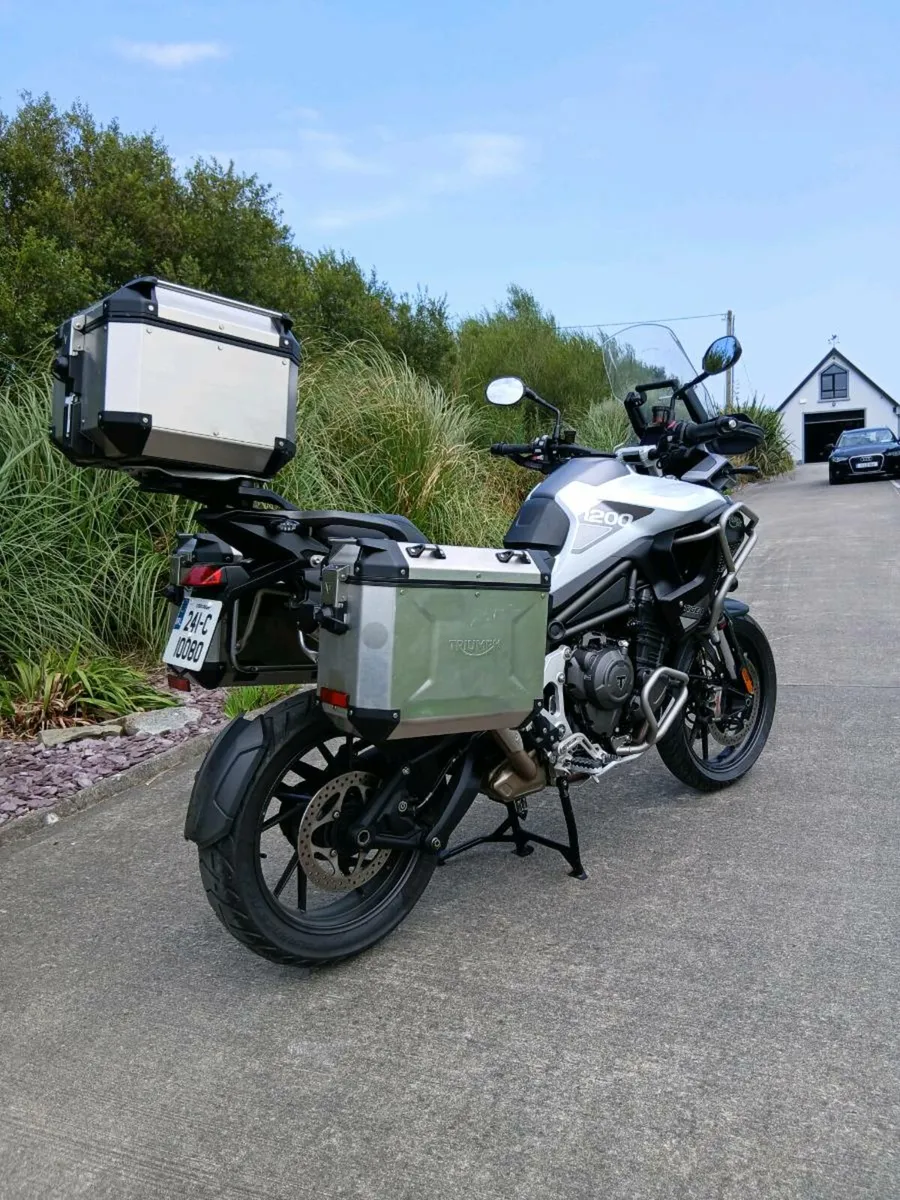 Triumph Tiger 1200 GT Pro - Image 3