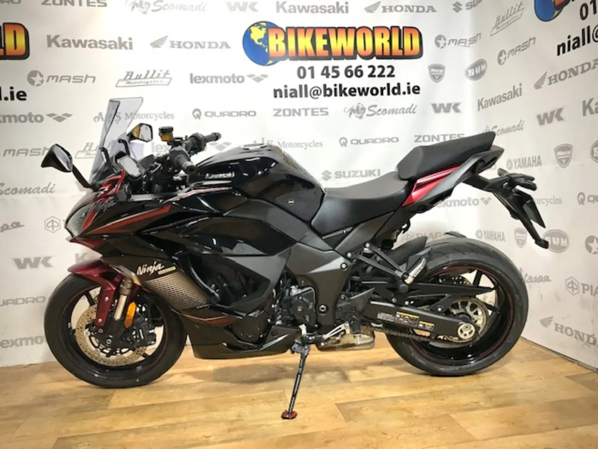 PRE-OWNED Kawasaki Ninja 1000SX 2024 - Image 3