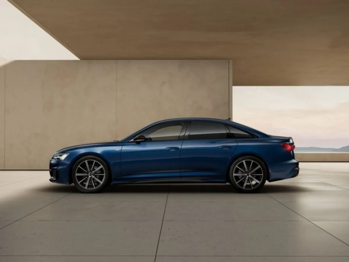 Audi A6 SALOON 40TDI 204BHP S-LINE BLACK EDITION W - Image 4