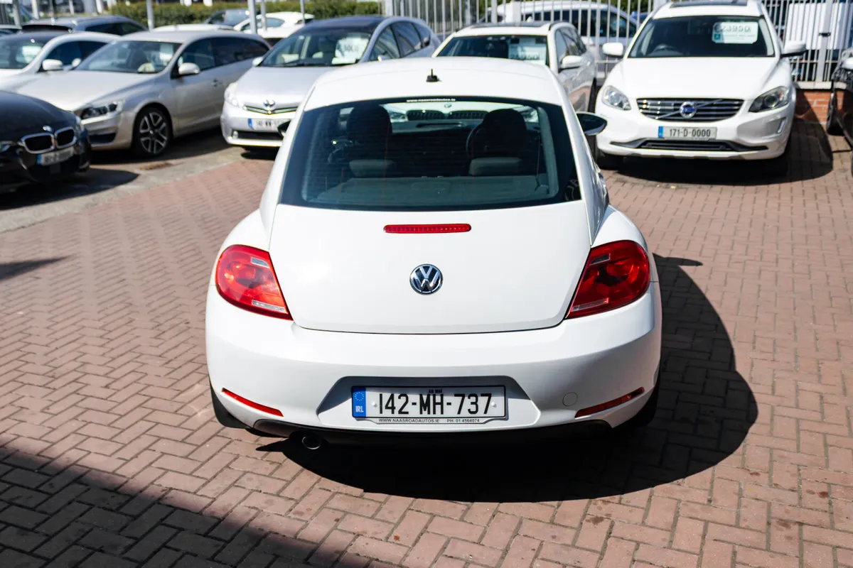 Volkswagen Beetle 2014 - Image 4