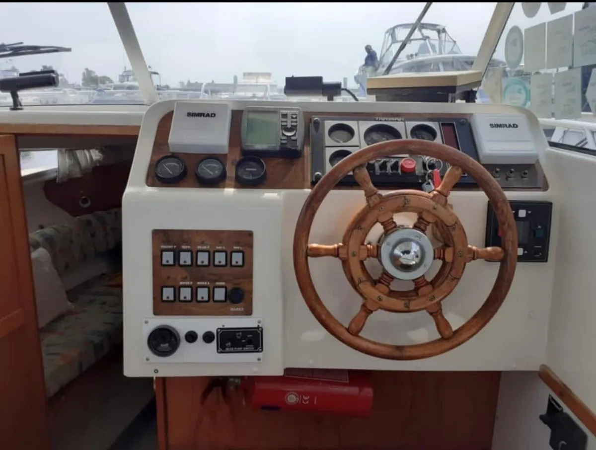 Boat - Image 4