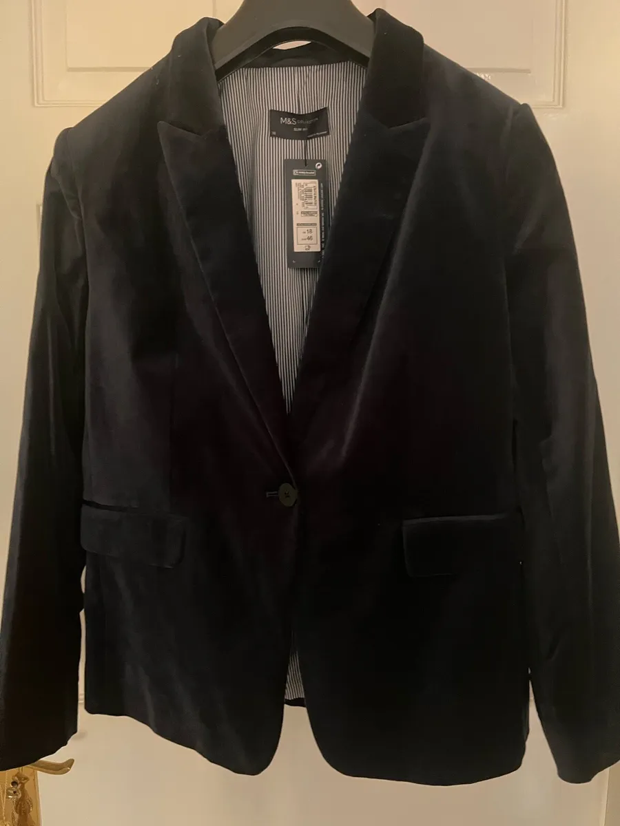 Navy Velvet Jacket - Image 3