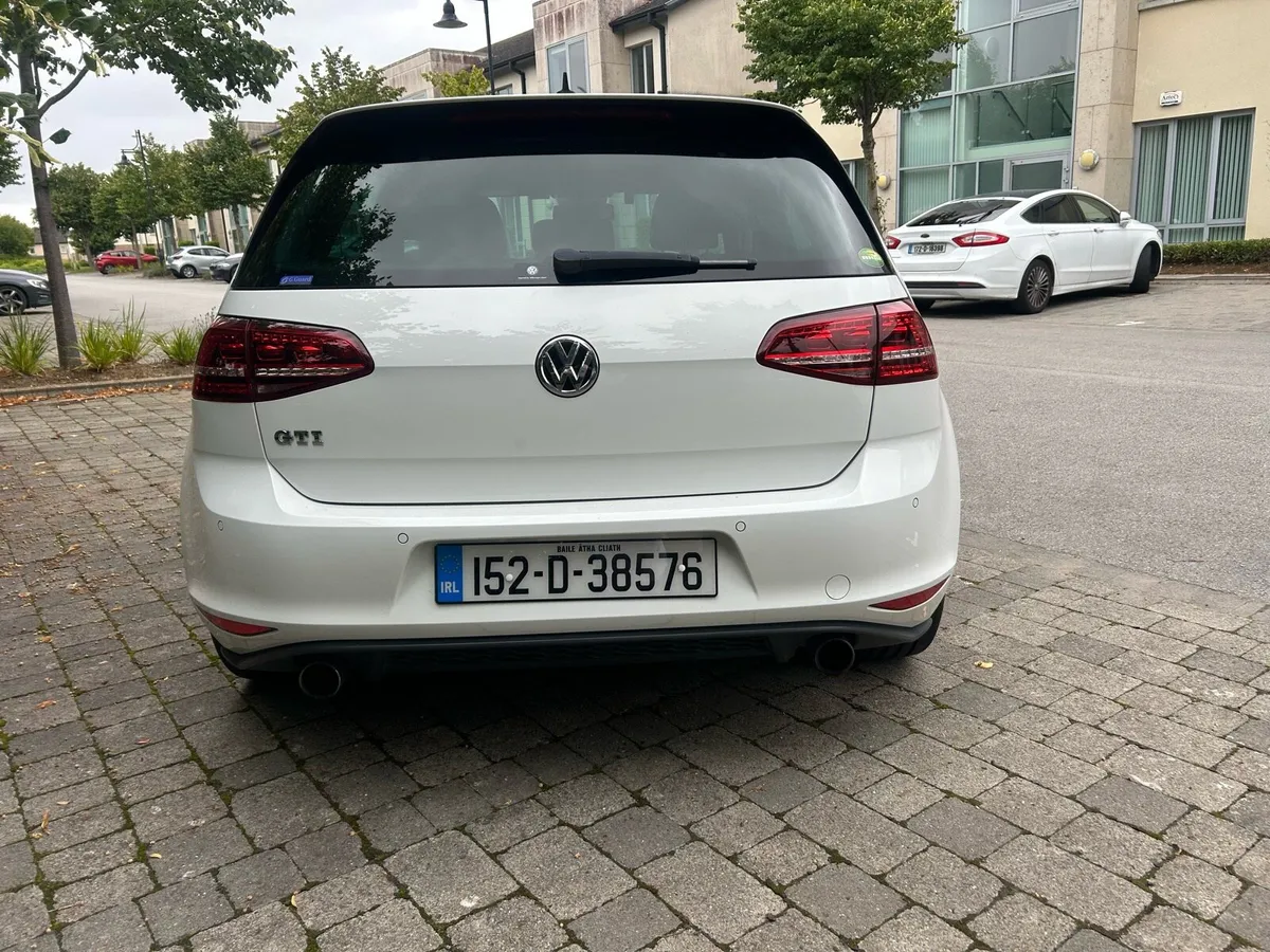 Car - Image 4