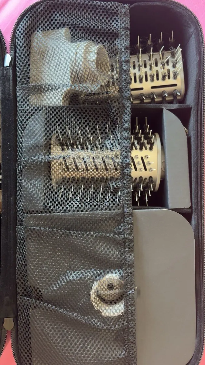 Shark hair dryer / hair styler - Image 3