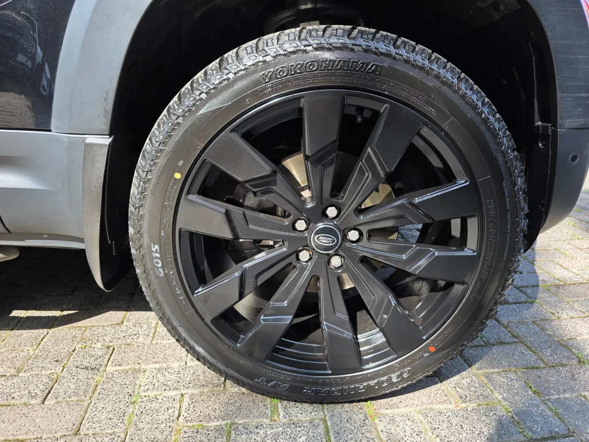 2020 LANDROVER DEFENDER 110 2.0 SD4 AUTO BLACK. - Image 4