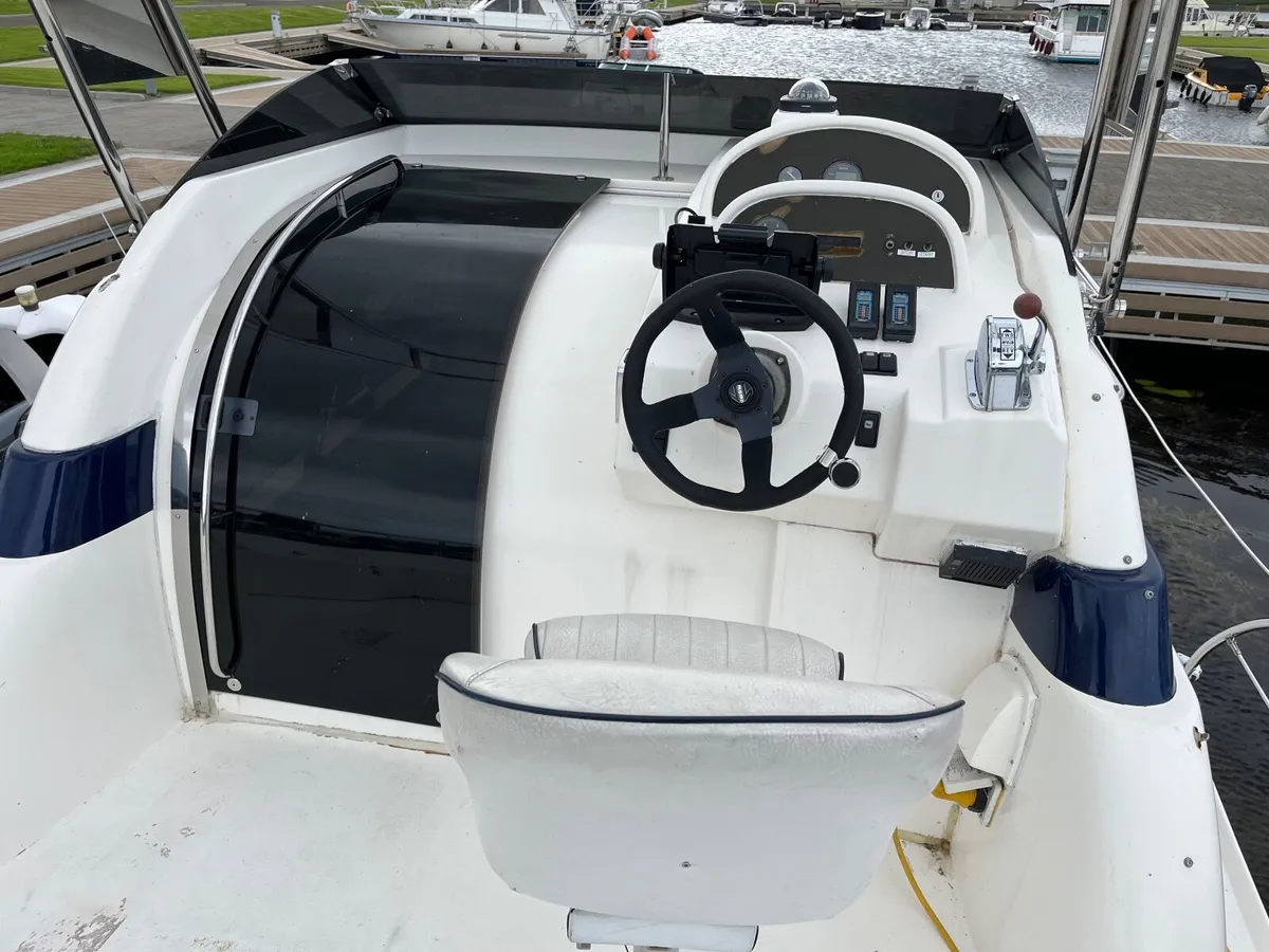 Boat - Image 4