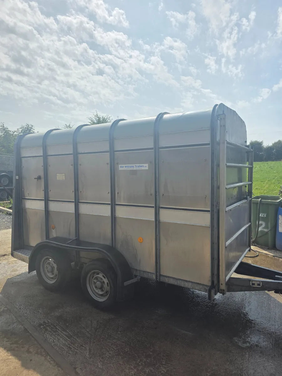 10x5 ifor Williams livestock trailer with decks - Image 1