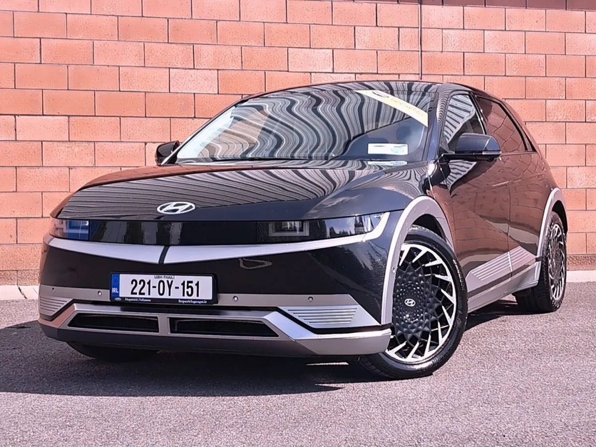 Hyundai Ioniq 5 Premium Plus Model 73 K/wh Batter - Image 2