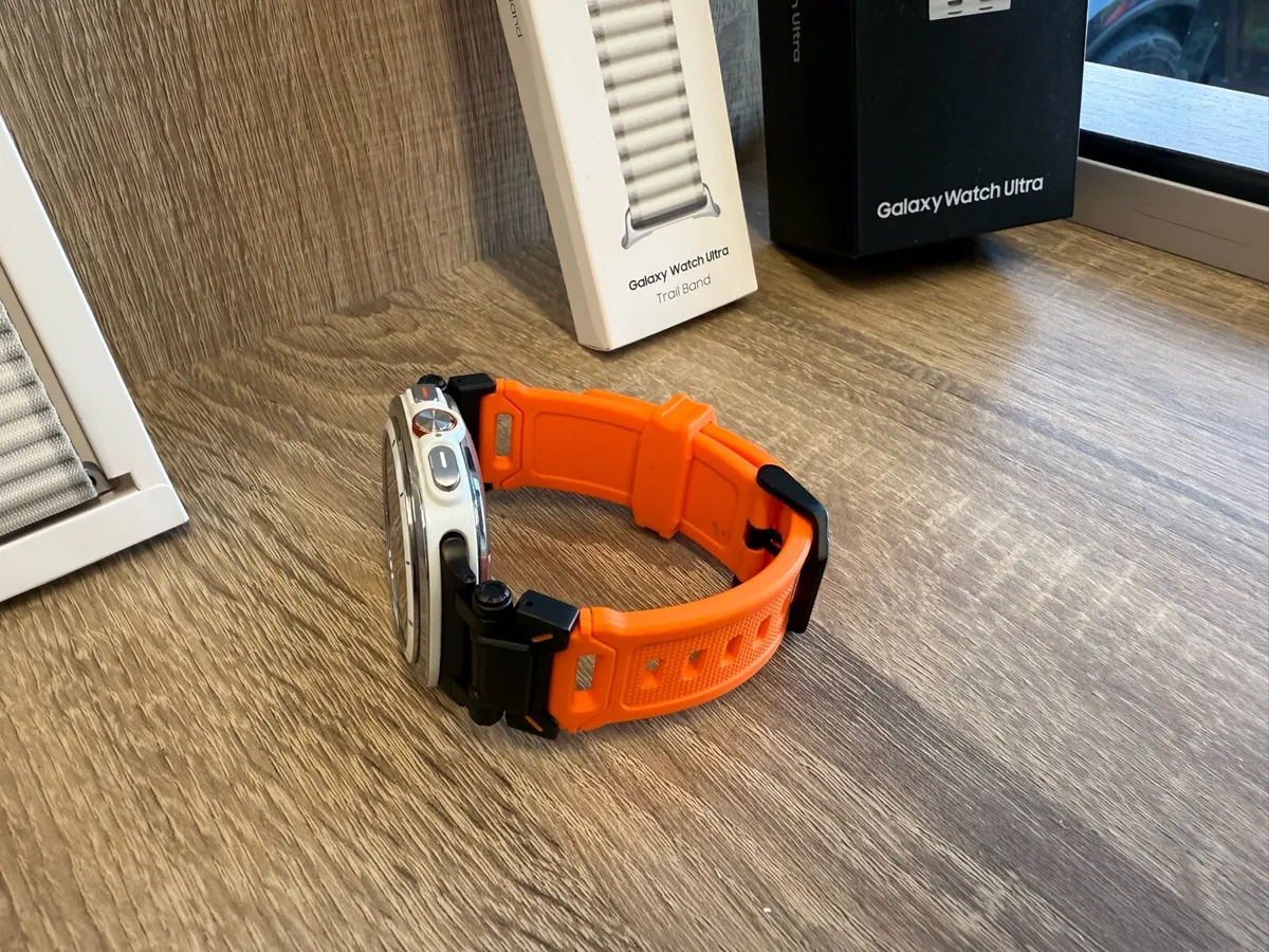 Samsung Watch Ultra 47MM LTE - Image 2