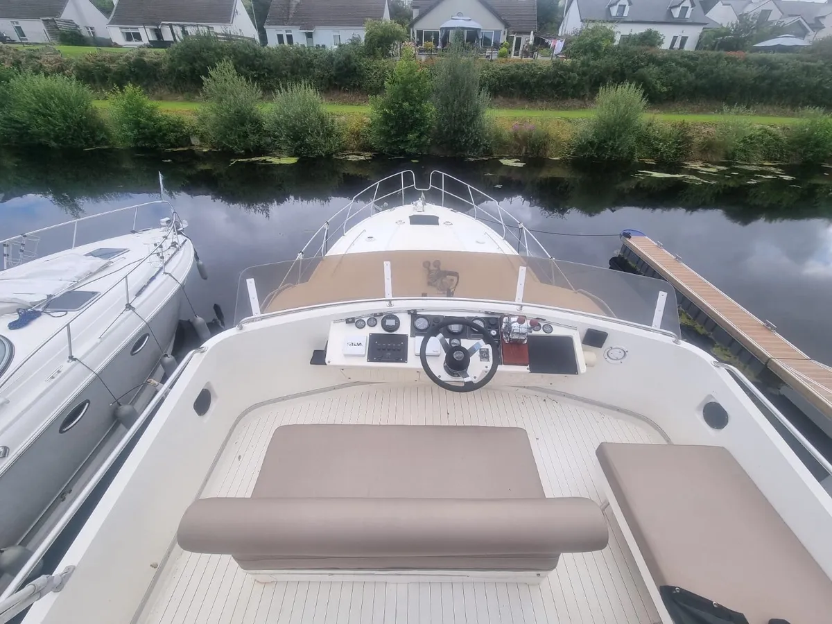 Boat - Image 4