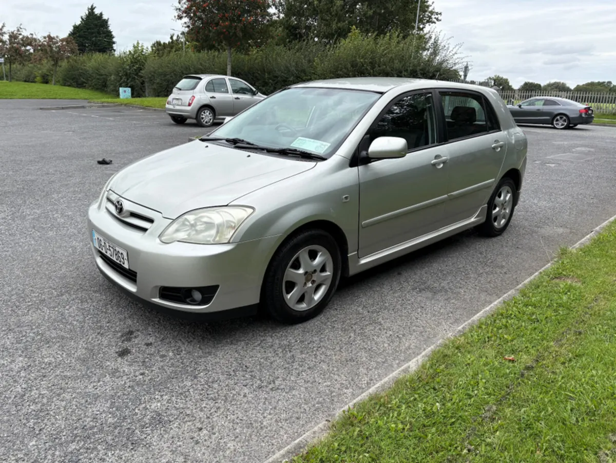 Toyota Corolla 1.4 LUNA 2006 - Image 2