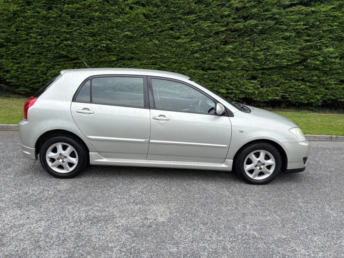Toyota Corolla 1.4 LUNA 2006 - Image 3