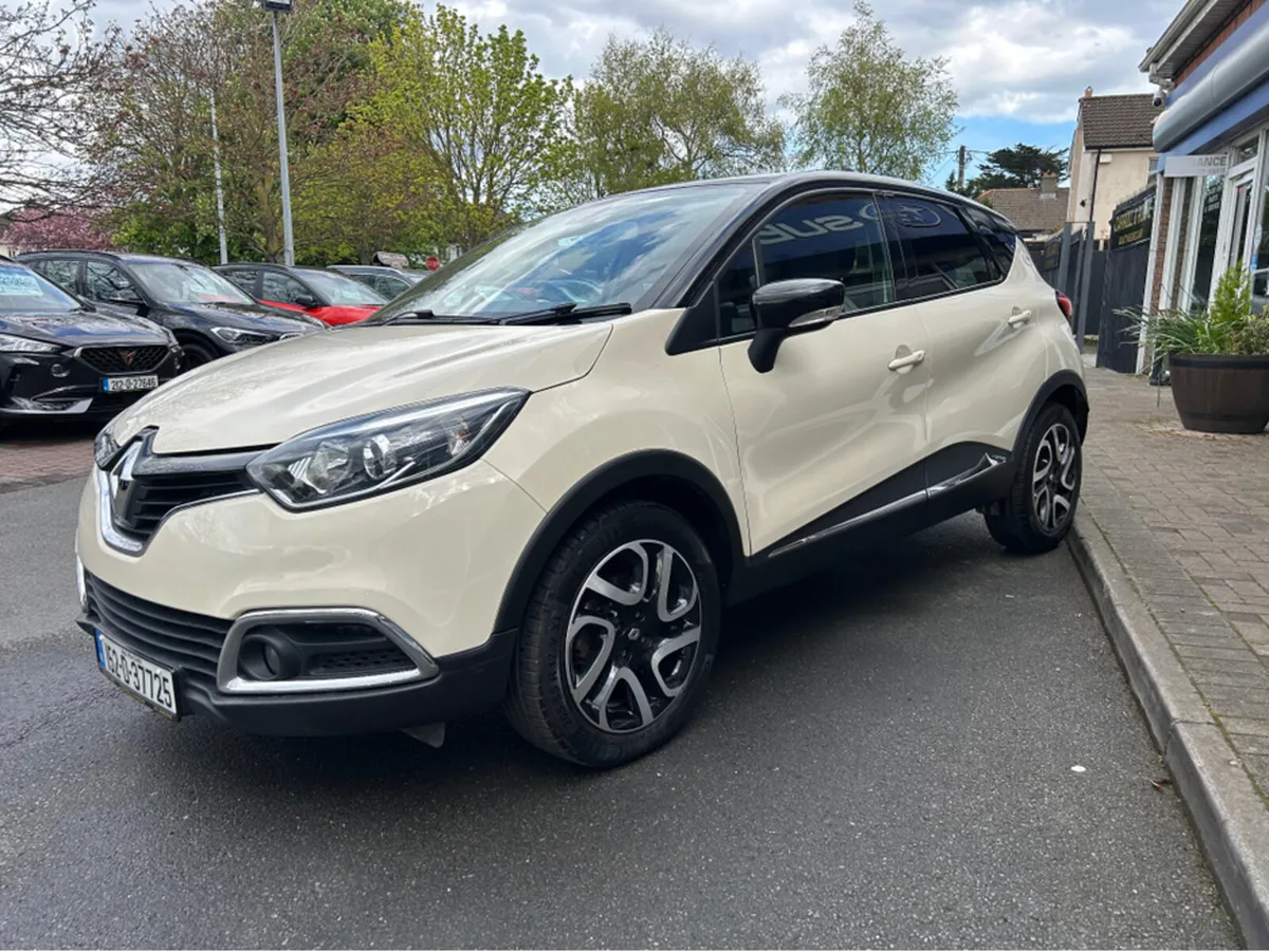 Renault Captur Automatic - Beautiful High Spec. Sm - Image 4