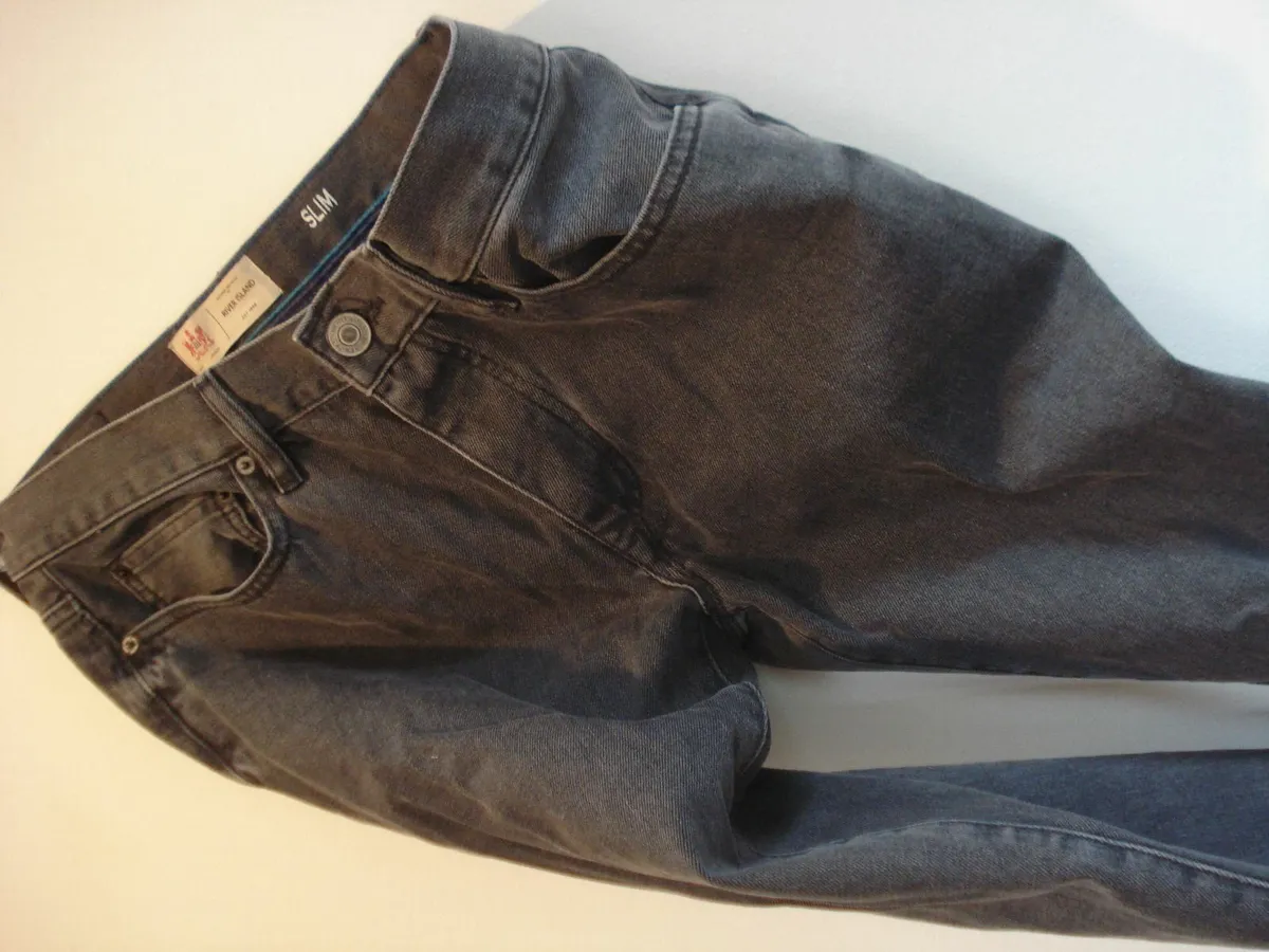 6  PAIR OF RIVER ISLAND VINTAGE MENS JEANS. - Image 3