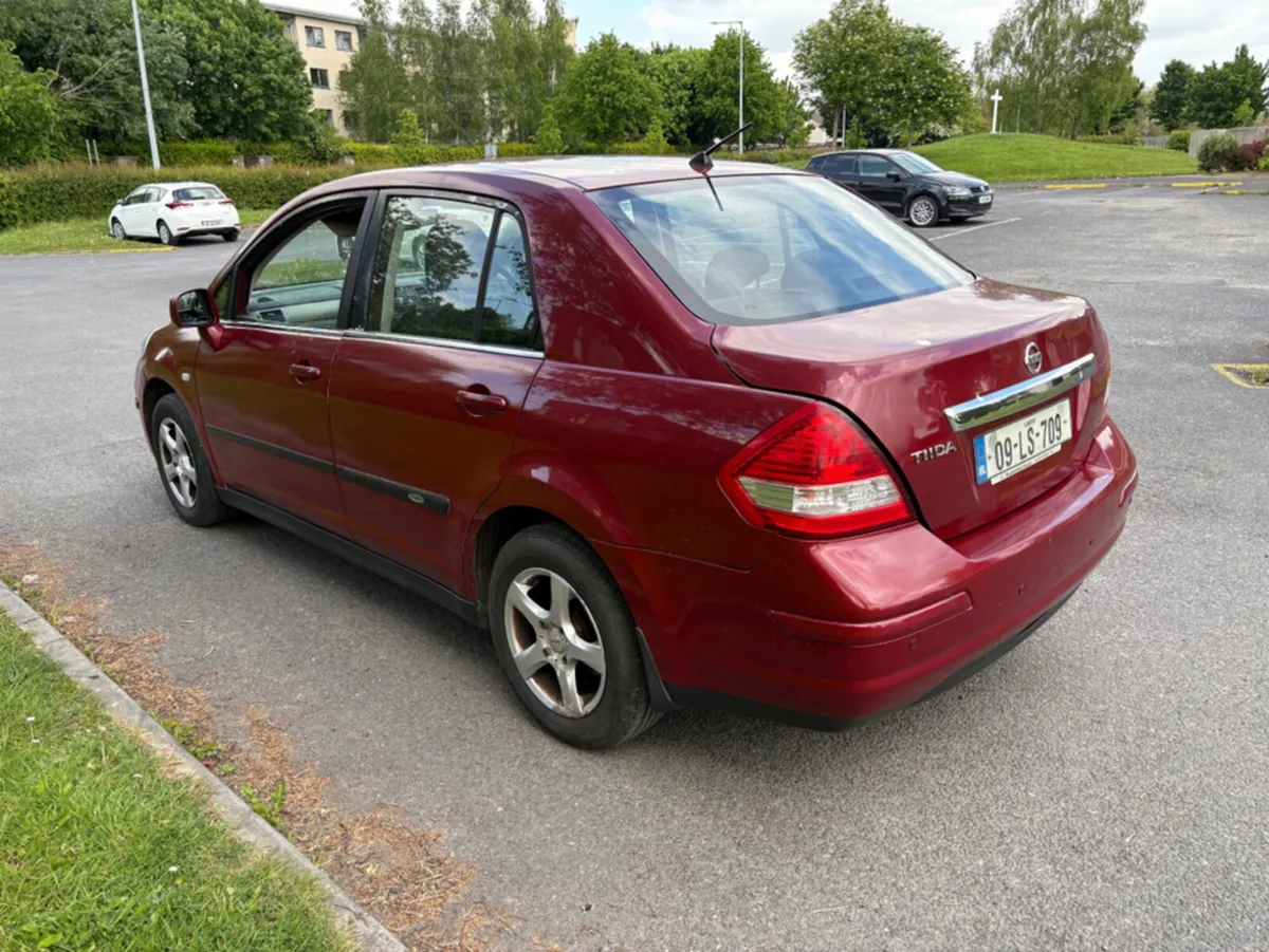 Nissan Tiida 1.5 DSL SVE 4DR - Image 3