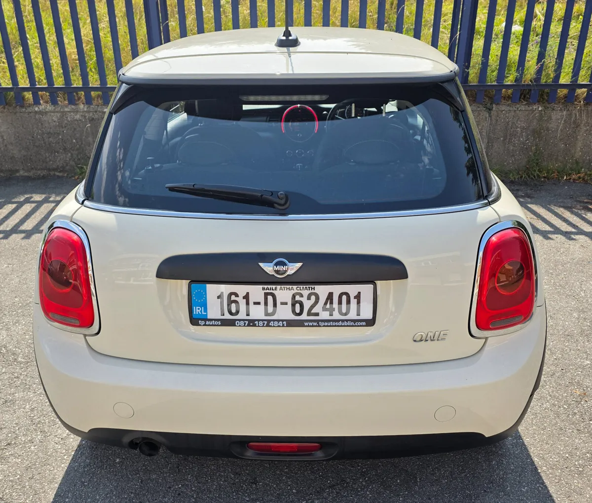 2016 Mini Cooper - Image 4