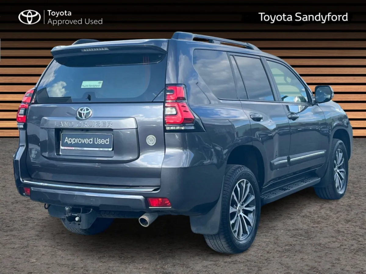 Toyota Land Cruiser AUTOMATIC LWB COMMERCIAL AUTO - Image 2