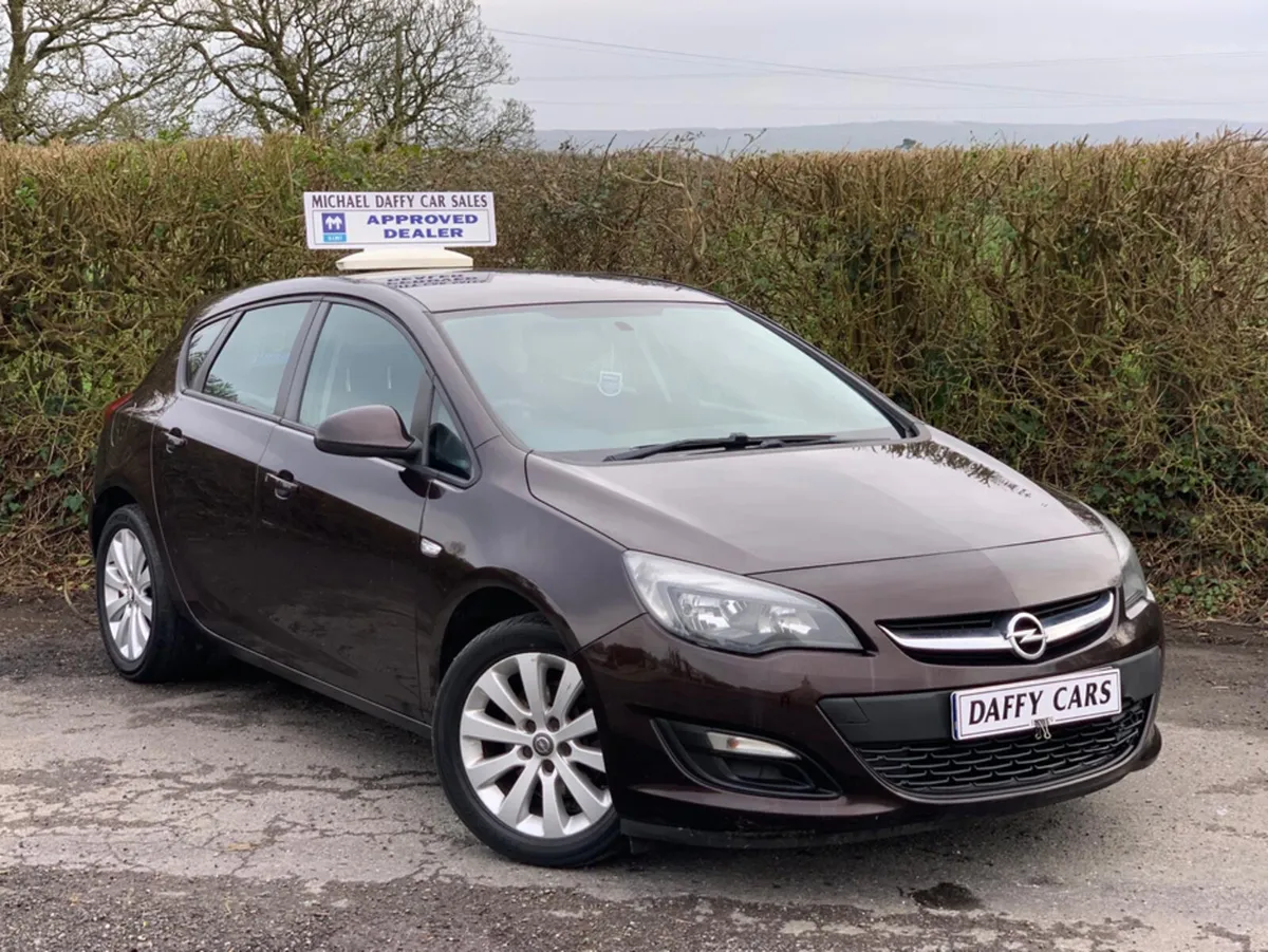 Opel Astra SC 1.7 CDTI 110PS 5DR - Image 2
