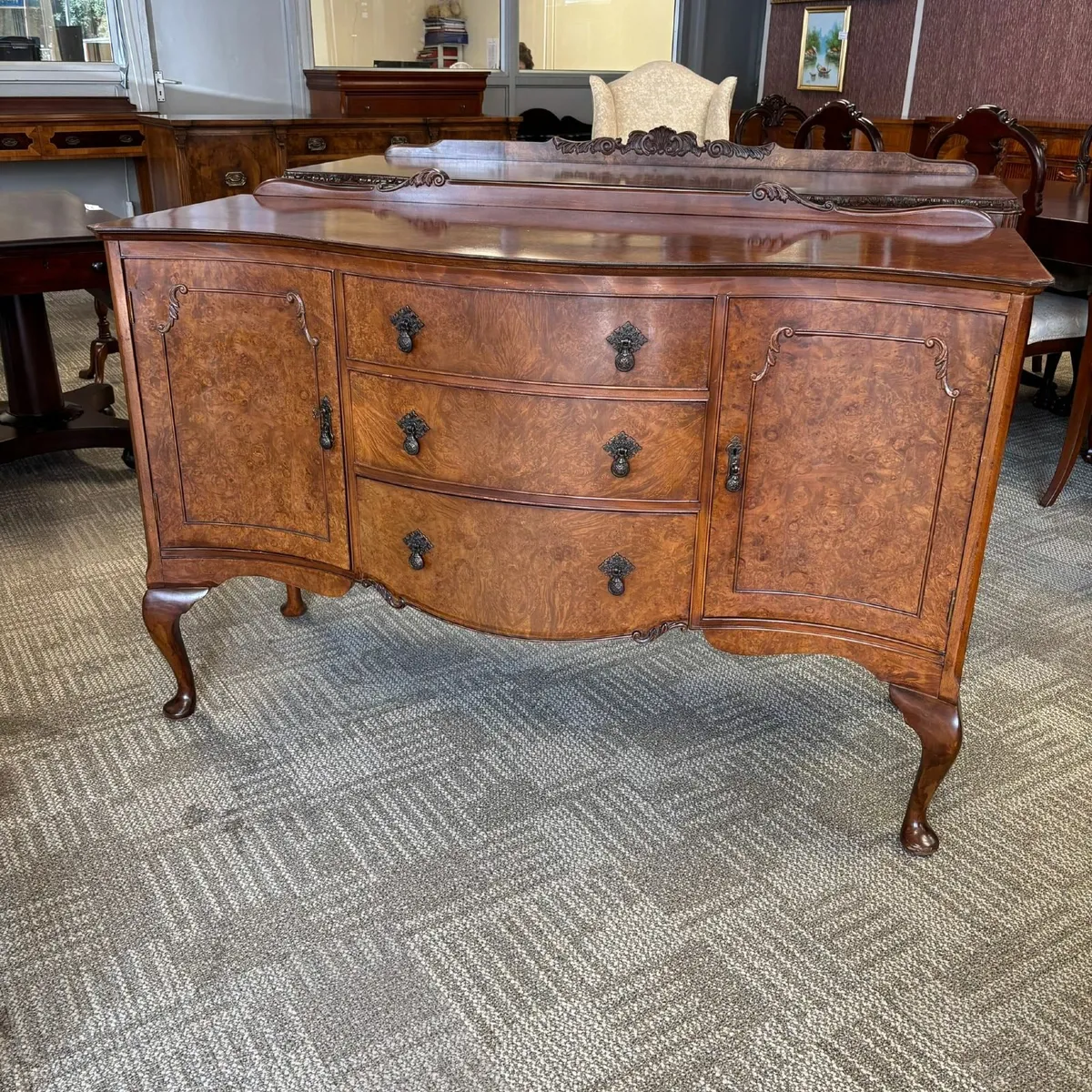 Fabulous walnut Queen Anne style sideboard - Image 1