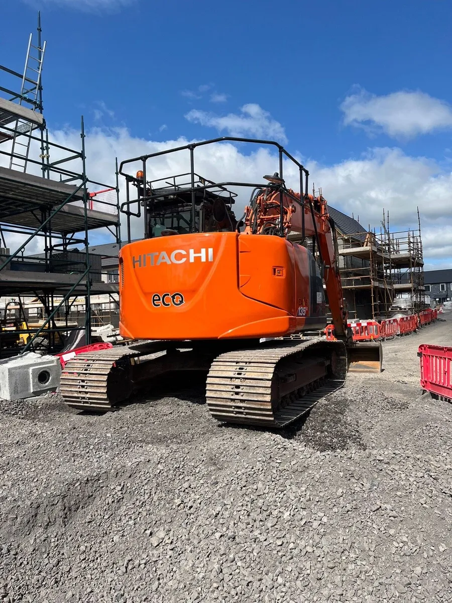 Zaxis 135 - 5 - Image 1