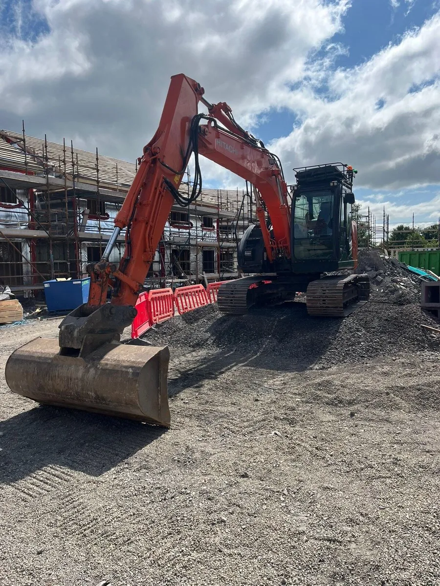 Zaxis 135 - 5 - Image 4